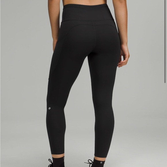 Black Lululemon Leggings - Picture 1 of 4